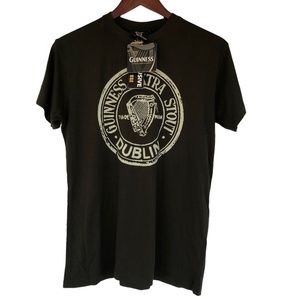 NWT Guinness Men Short Sleeve Shirt Storehouse Exclusive Green Relaxed Fit Small